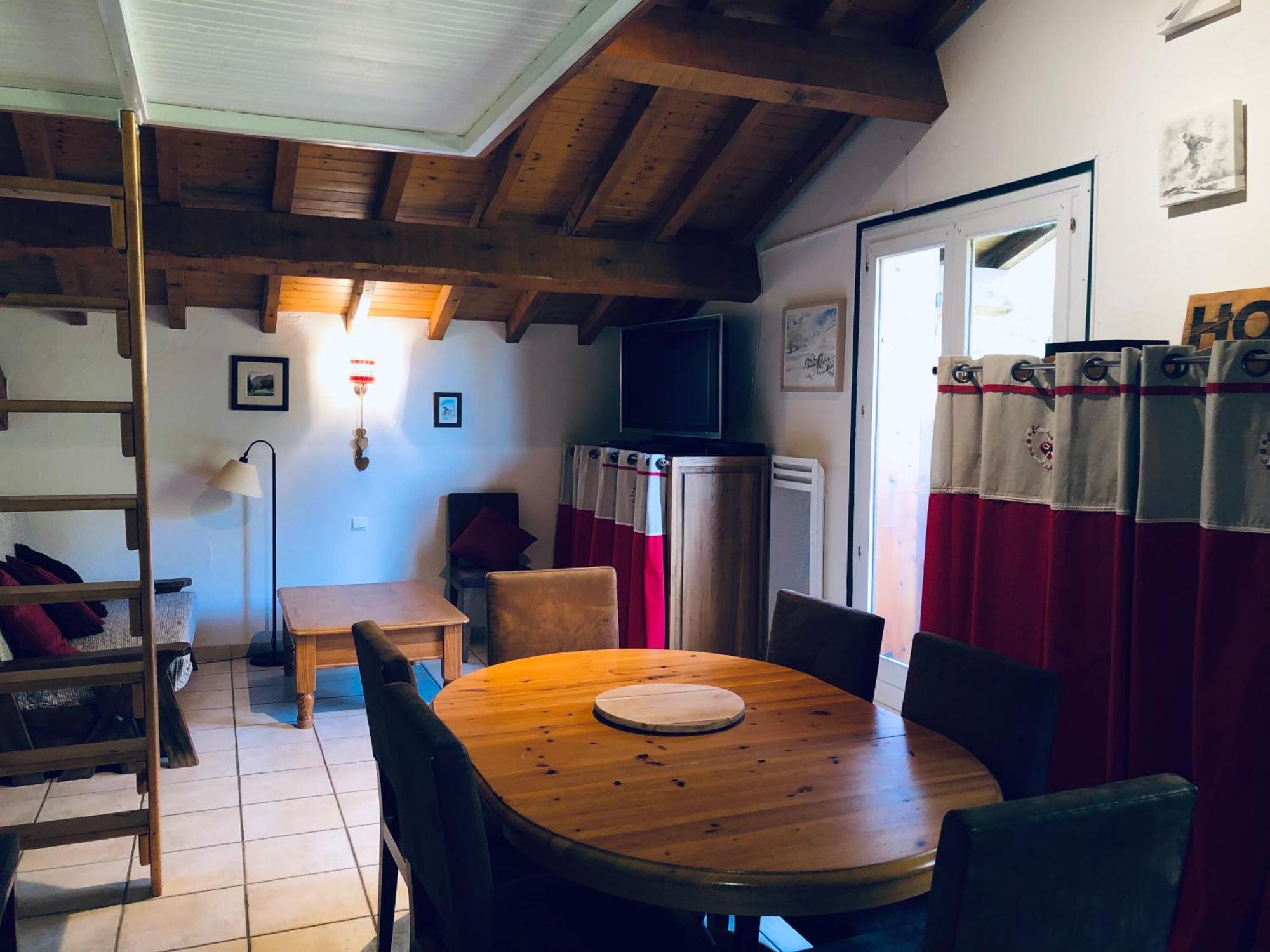 סן-ג'רבה-לה-באן Chalet Riviere Du Bon Nant Location De 6 A 14 Personnes En Haute Savoie מראה חיצוני תמונה